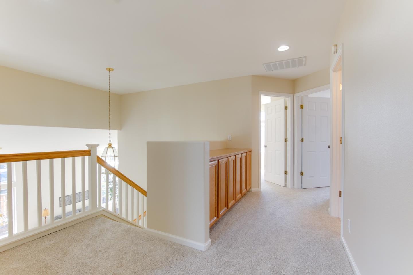 Detail Gallery Image 27 of 51 For 740 Hillock, Hollister,  CA 95023 - 4 Beds | 3 Baths