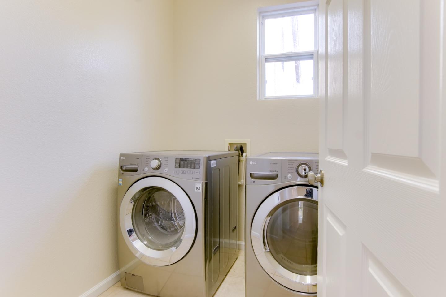 Detail Gallery Image 39 of 51 For 740 Hillock, Hollister,  CA 95023 - 4 Beds | 3 Baths