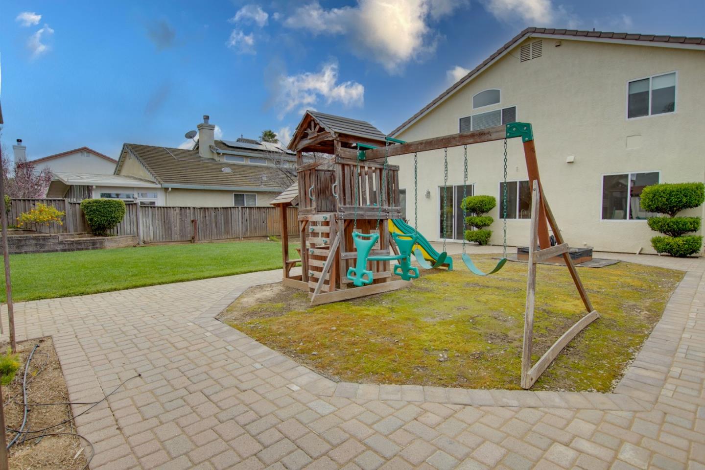 Detail Gallery Image 44 of 51 For 740 Hillock, Hollister,  CA 95023 - 4 Beds | 3 Baths