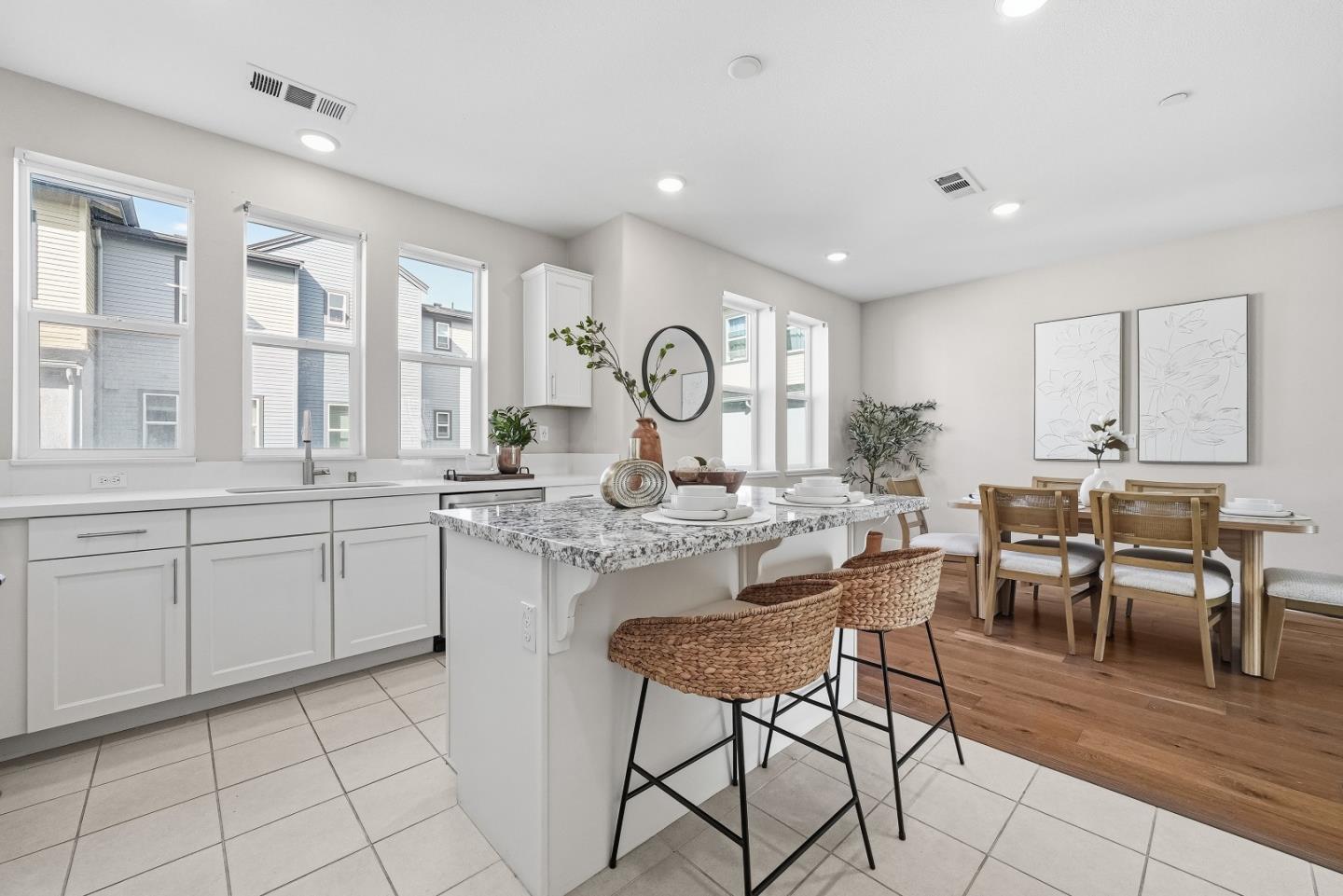 Photo #12: ML82035646 Listing: Photo #12