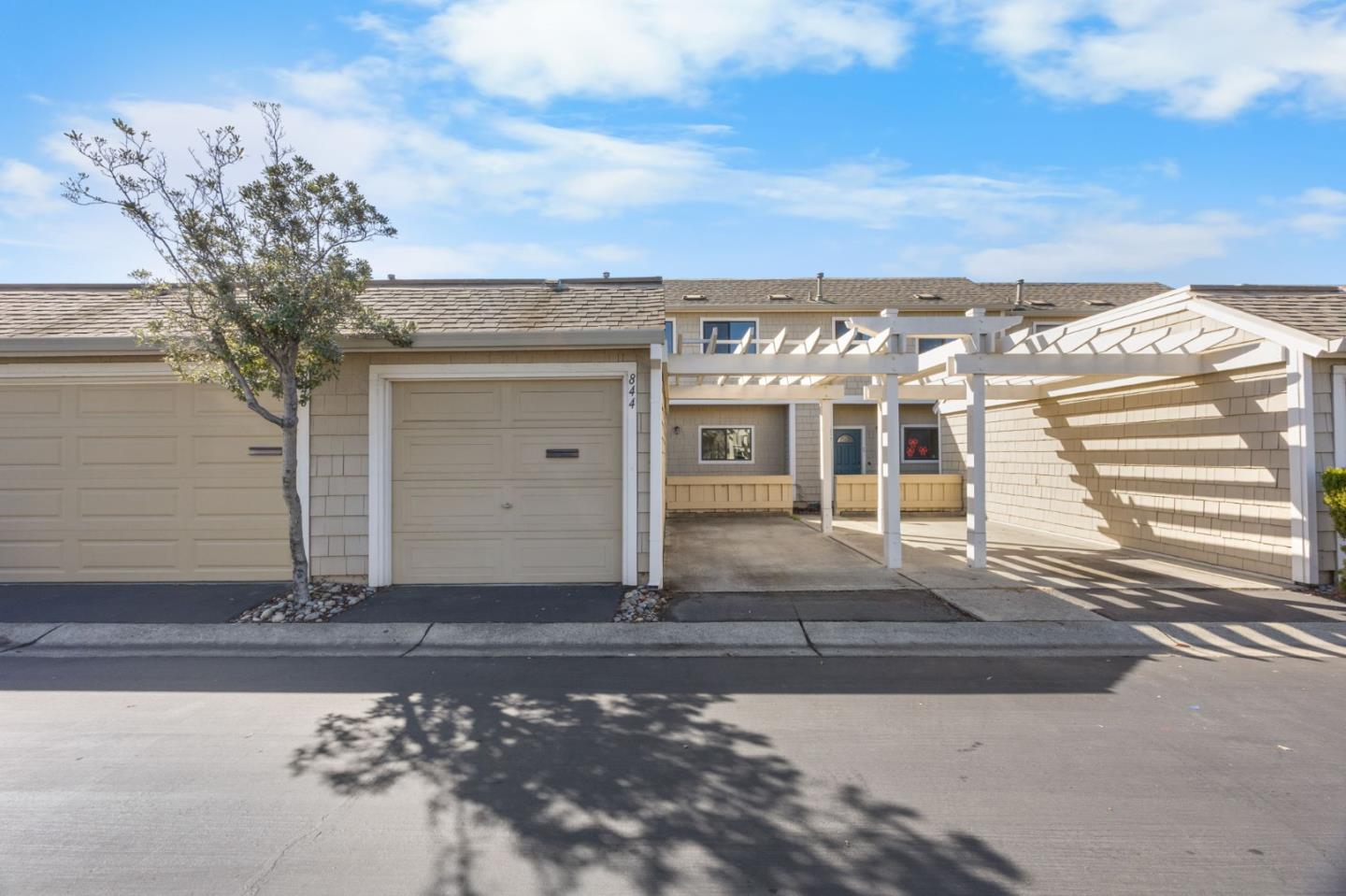 Detail Gallery Image 24 of 27 For 844 Andromeda Ln, Foster City,  CA 94404 - 3 Beds | 2/1 Baths