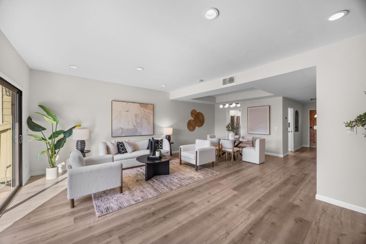 Detail Gallery Image 7 of 27 For 844 Andromeda Ln, Foster City,  CA 94404 - 3 Beds | 2/1 Baths