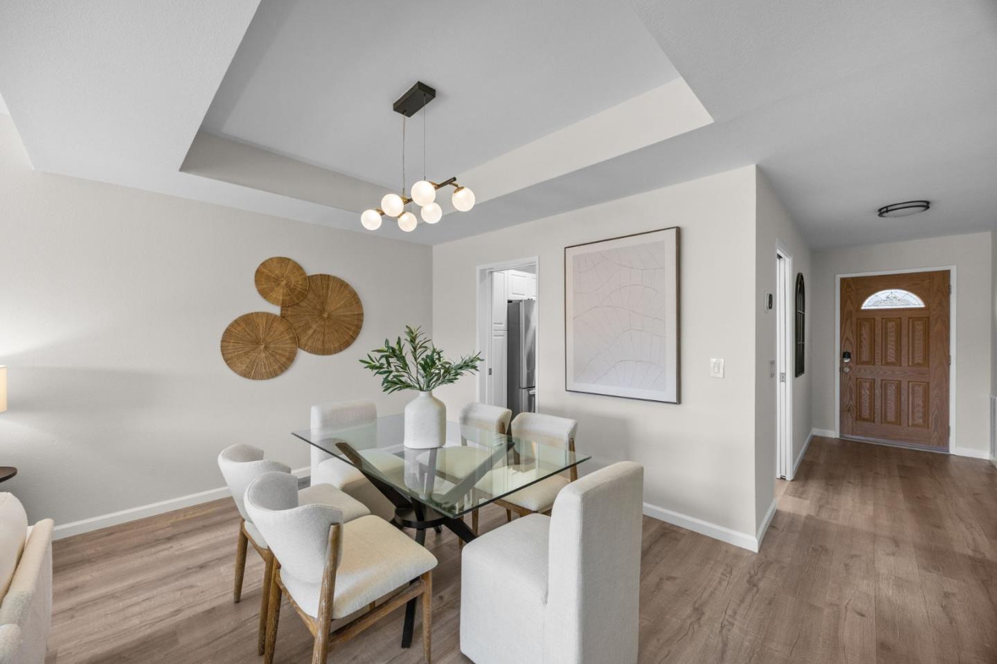 Detail Gallery Image 8 of 27 For 844 Andromeda Ln, Foster City,  CA 94404 - 3 Beds | 2/1 Baths