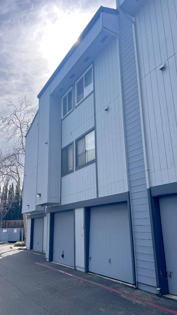 Detail Gallery Image 16 of 16 For 4849 Pine Forest Pl, San Jose,  CA 95118 - 2 Beds | 2 Baths