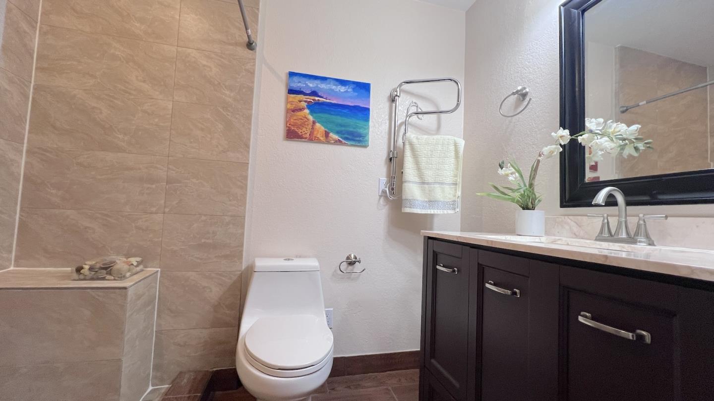 Detail Gallery Image 8 of 16 For 4849 Pine Forest Pl, San Jose,  CA 95118 - 2 Beds | 2 Baths