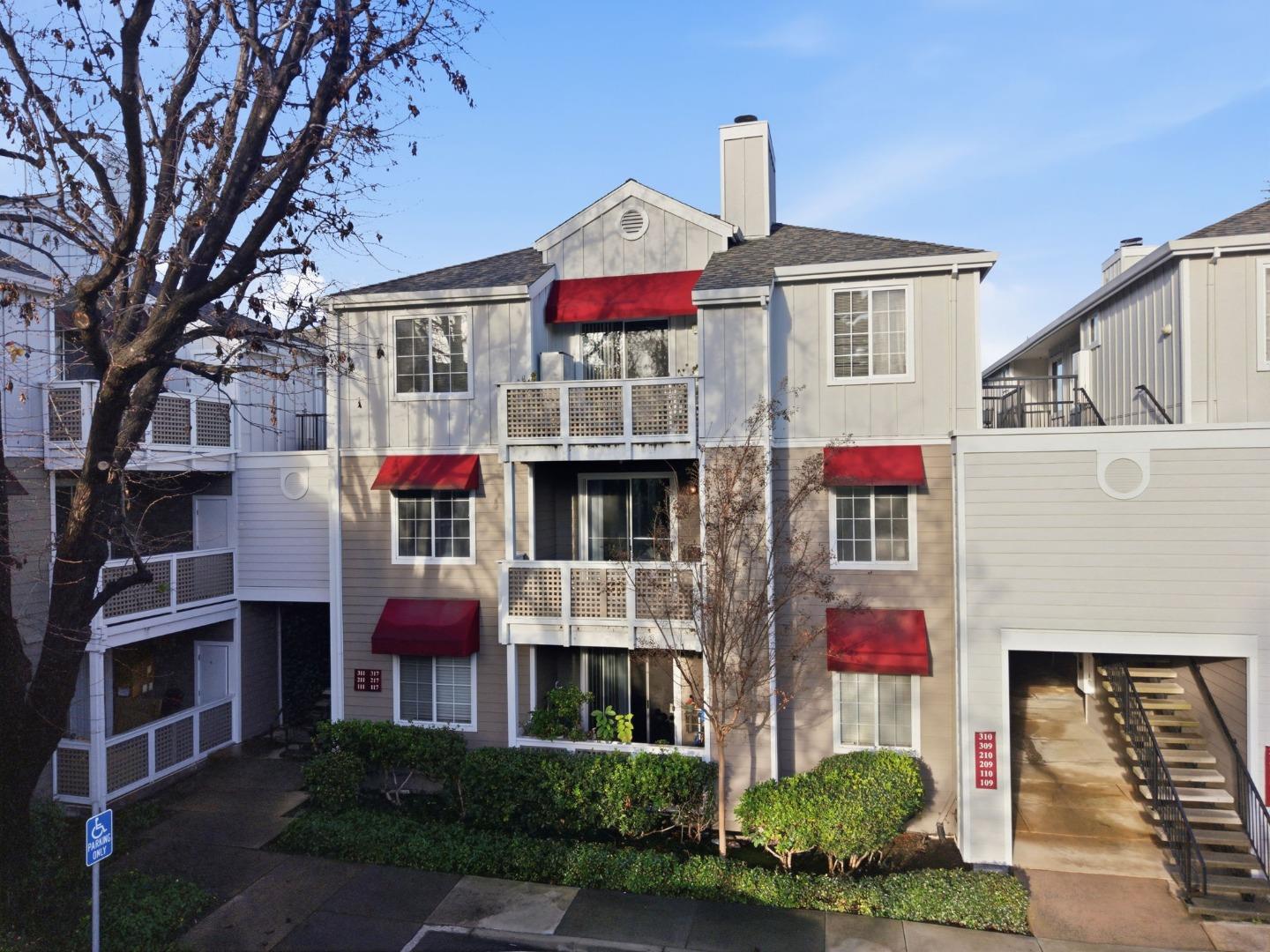 Detail Gallery Image 27 of 34 For 250 Santa Fe Ter #209,  Sunnyvale,  CA 94085 - 2 Beds | 2 Baths