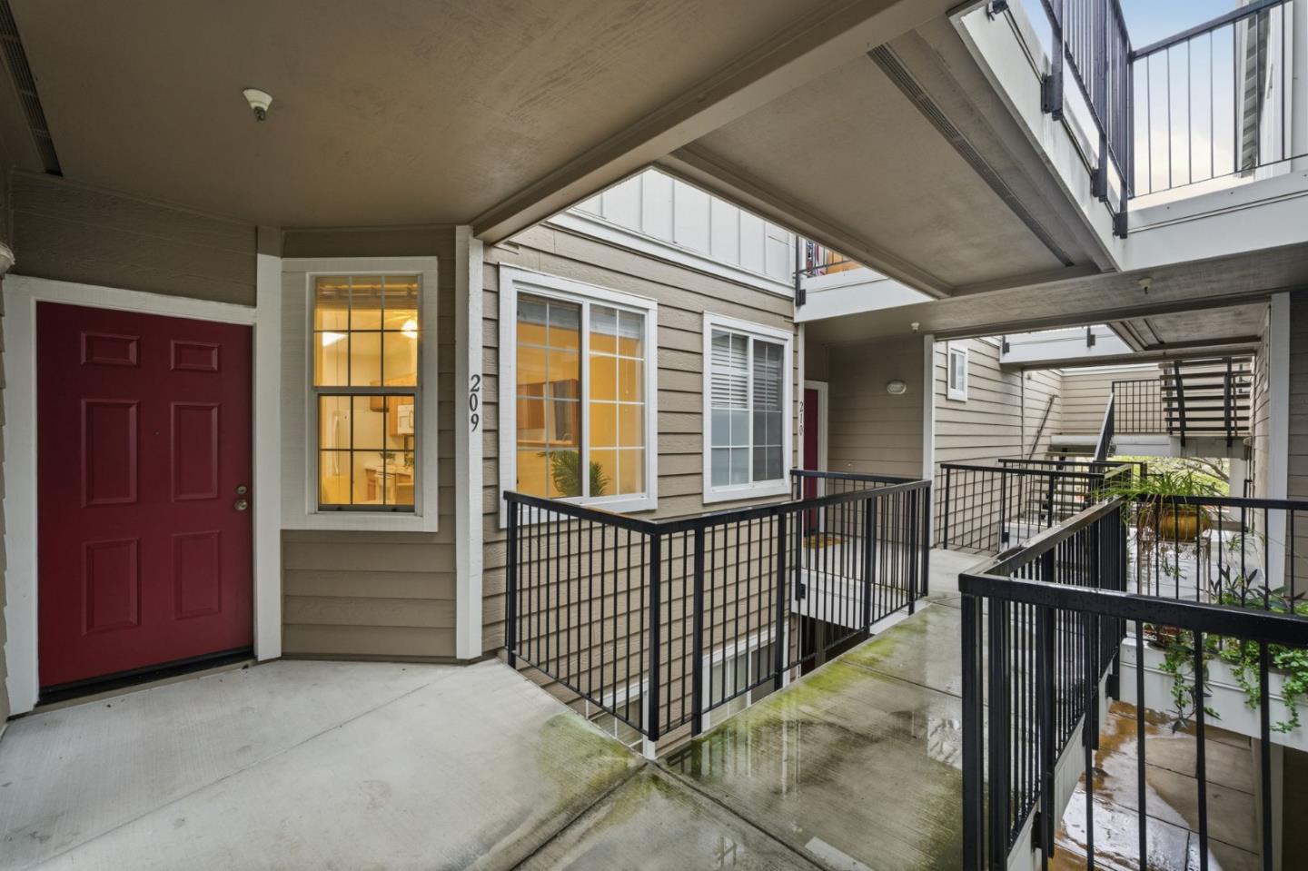 Detail Gallery Image 29 of 34 For 250 Santa Fe Ter #209,  Sunnyvale,  CA 94085 - 2 Beds | 2 Baths