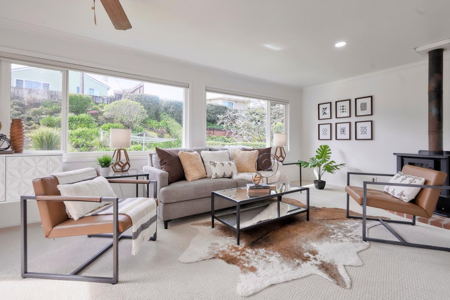 Detail Gallery Image 9 of 13 For 1027 Crestview Dr., Millbrae,  CA 94030 - 4 Beds | 2 Baths