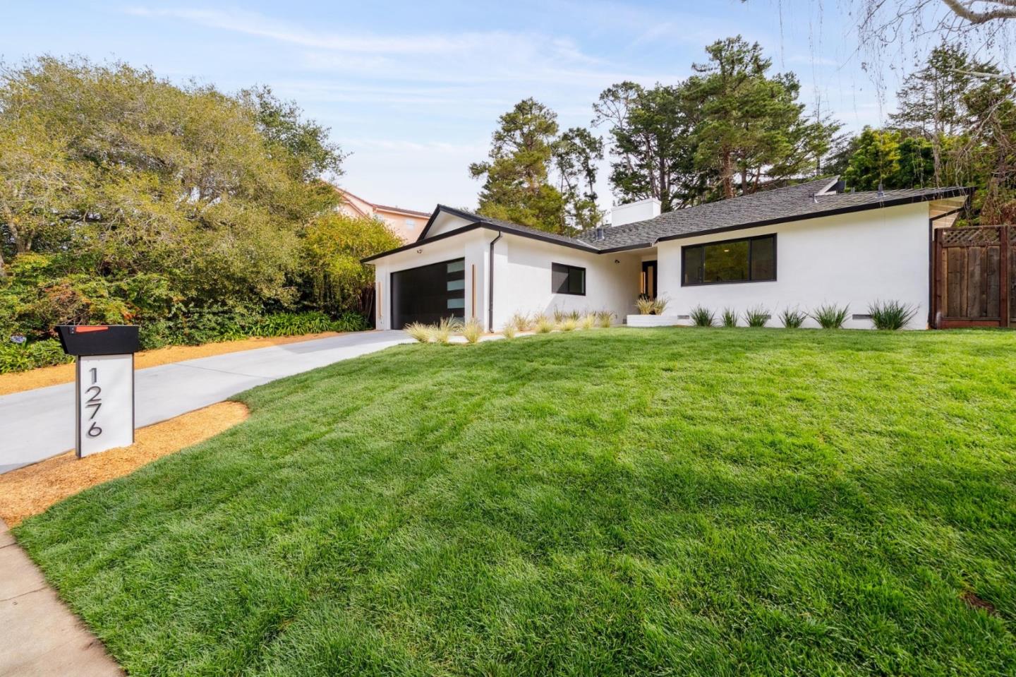 Detail Gallery Image 2 of 89 For 1276 Laurel Hill Dr, San Mateo,  CA 94402 - 3 Beds | 2 Baths