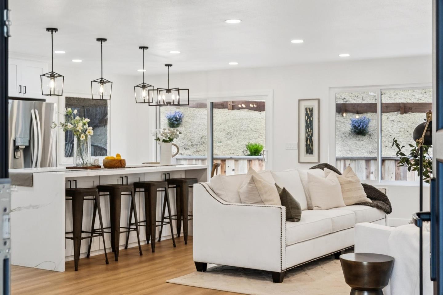 Detail Gallery Image 21 of 89 For 1276 Laurel Hill Dr, San Mateo,  CA 94402 - 3 Beds | 2 Baths