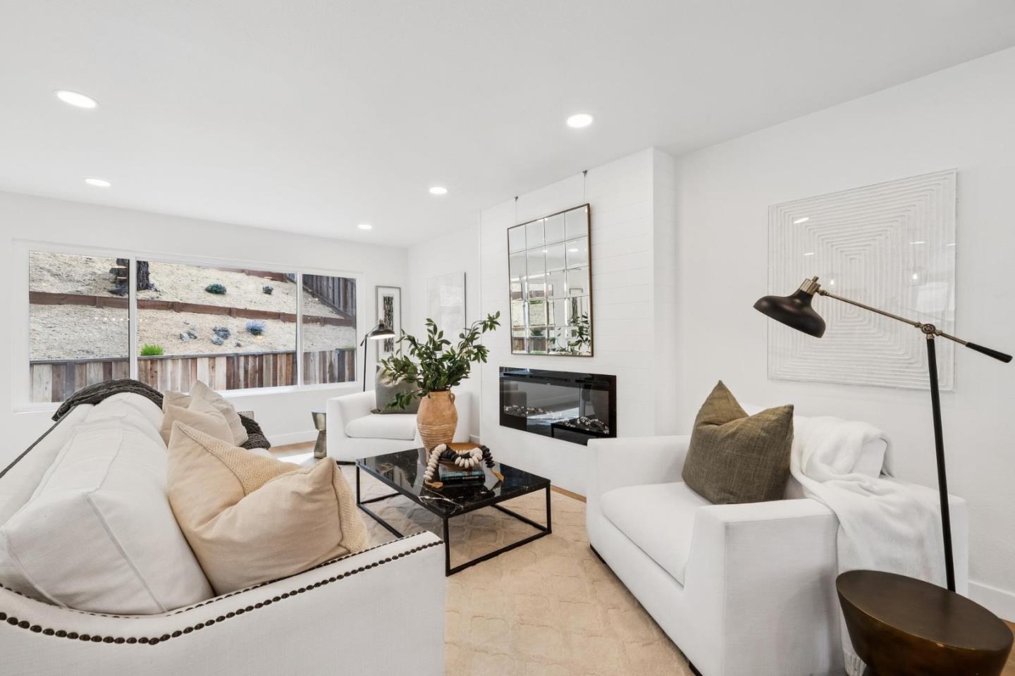 Detail Gallery Image 26 of 89 For 1276 Laurel Hill Dr, San Mateo,  CA 94402 - 3 Beds | 2 Baths