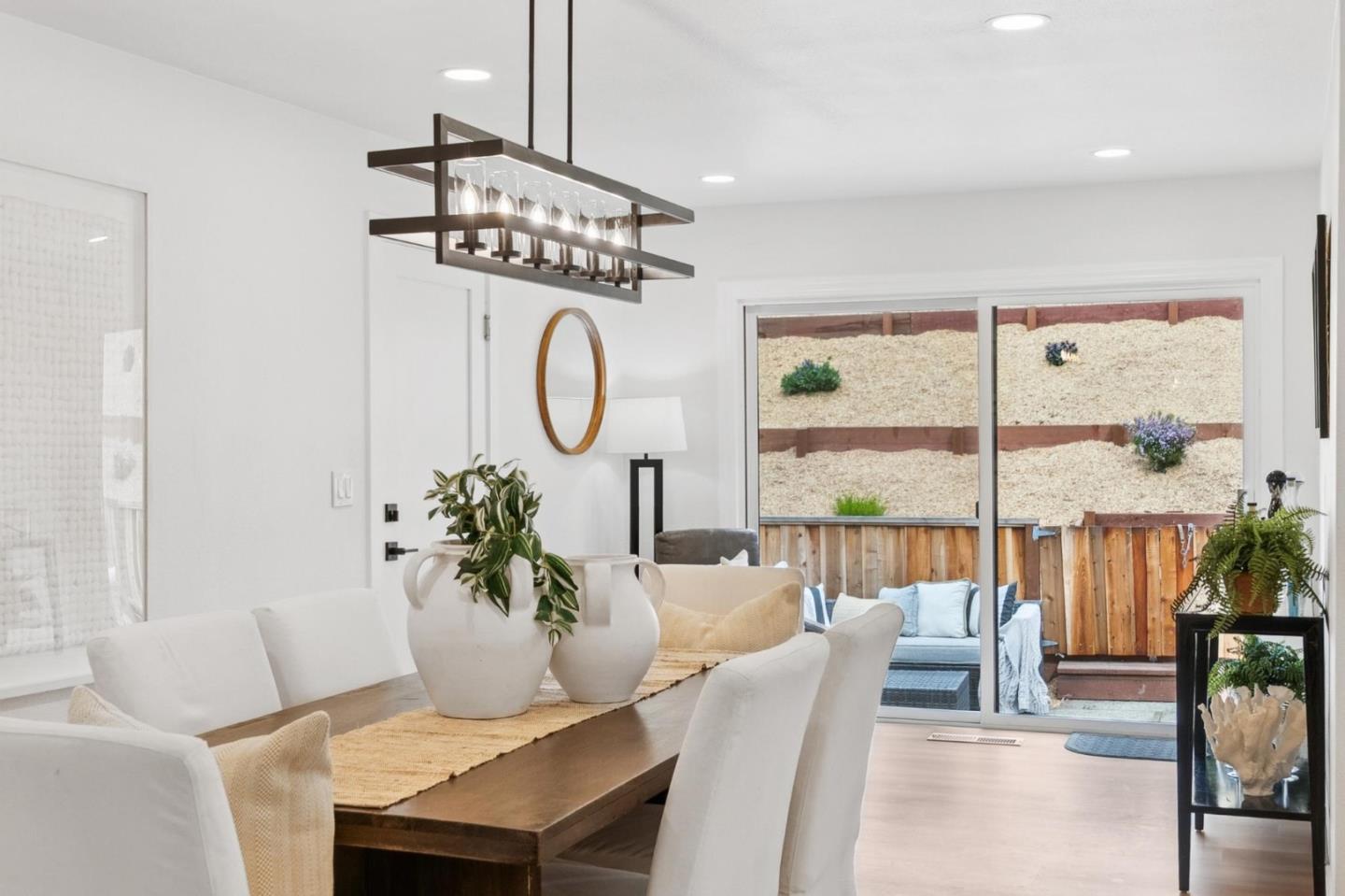 Detail Gallery Image 39 of 89 For 1276 Laurel Hill Dr, San Mateo,  CA 94402 - 3 Beds | 2 Baths