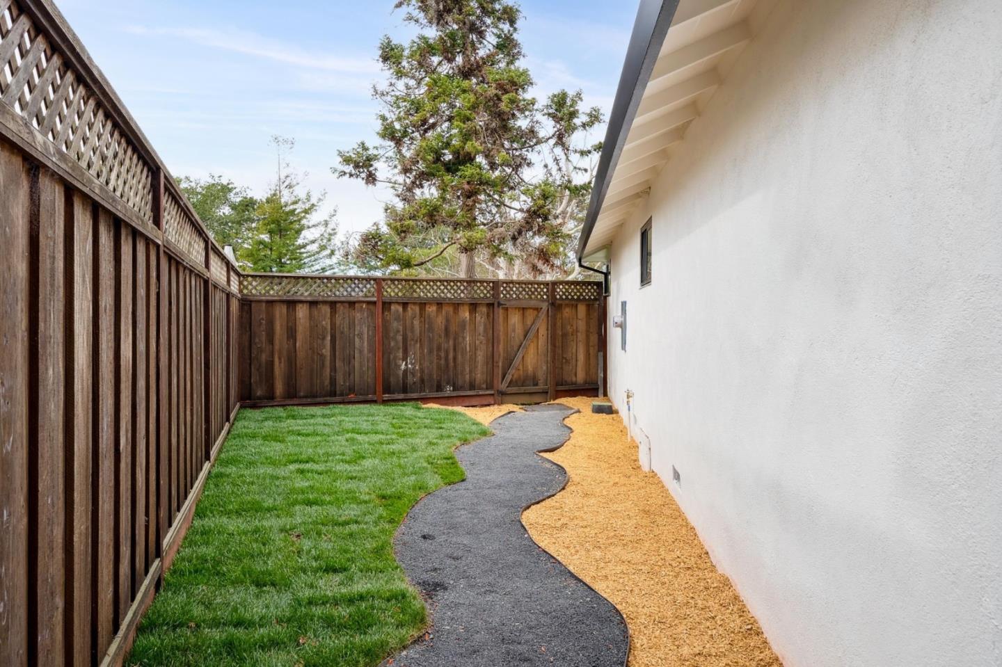 Detail Gallery Image 83 of 89 For 1276 Laurel Hill Dr, San Mateo,  CA 94402 - 3 Beds | 2 Baths