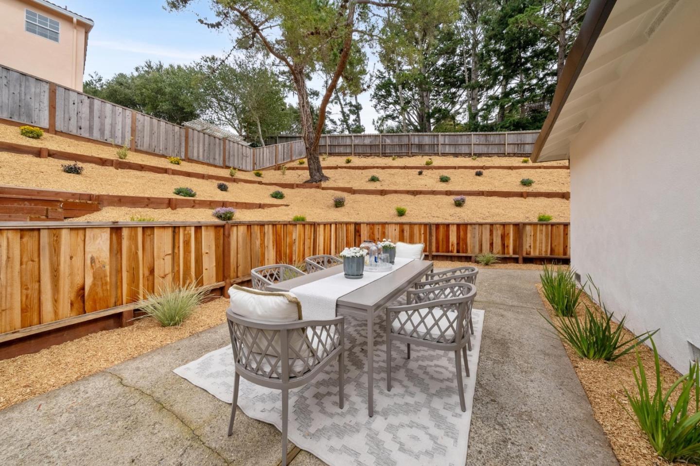 Detail Gallery Image 84 of 89 For 1276 Laurel Hill Dr, San Mateo,  CA 94402 - 3 Beds | 2 Baths