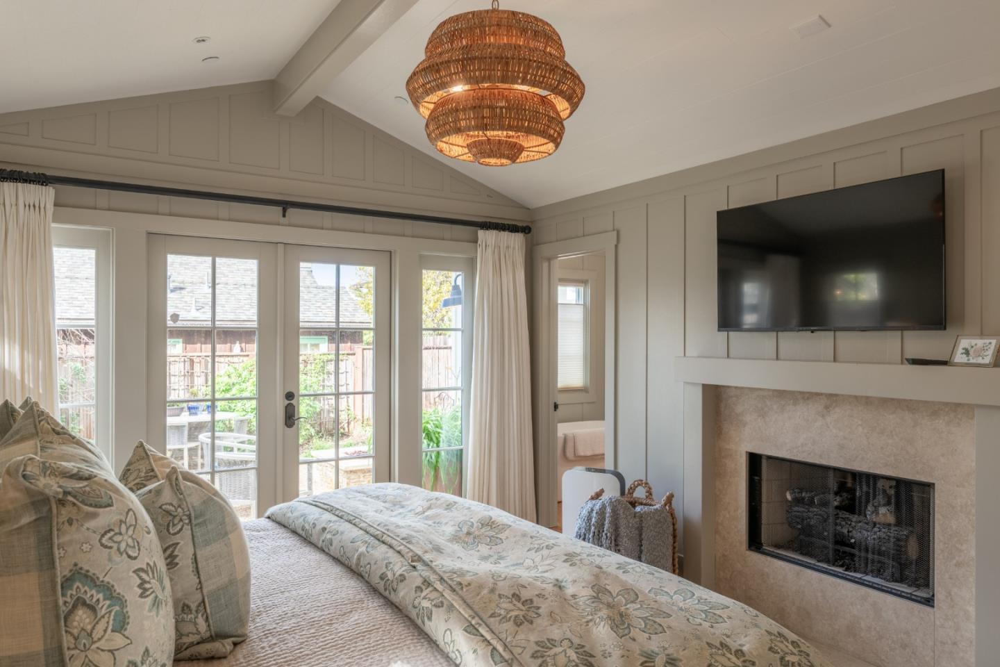 Detail Gallery Image 9 of 30 For 0 Casanova 3 Nw of 9th Ave, Carmel,  CA 93923 - 3 Beds | 2/1 Baths