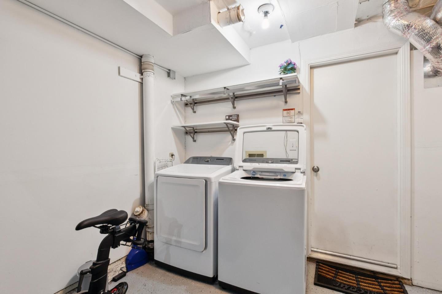 Detail Gallery Image 41 of 46 For 56 Tilton Ter, San Mateo,  CA 94401 - 2 Beds | 2 Baths