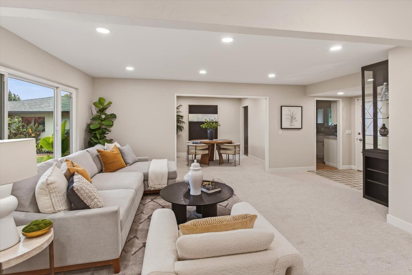 Detail Gallery Image 14 of 49 For 14920 E Hills Dr, San Jose,  CA 95127 - 5 Beds | 3/1 Baths