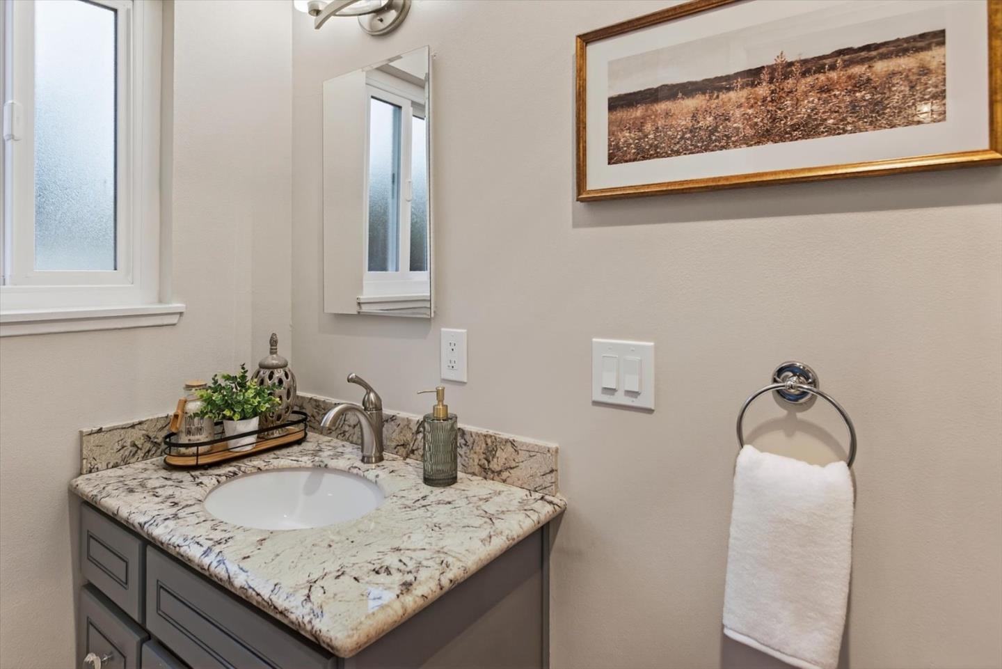 Detail Gallery Image 26 of 49 For 14920 E Hills Dr, San Jose,  CA 95127 - 5 Beds | 3/1 Baths