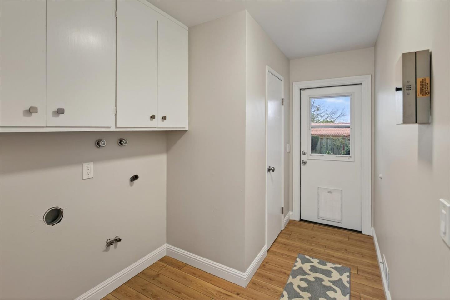 Detail Gallery Image 33 of 49 For 14920 E Hills Dr, San Jose,  CA 95127 - 5 Beds | 3/1 Baths