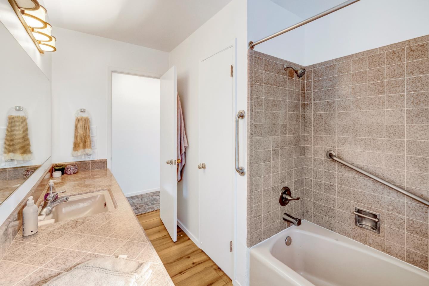 Detail Gallery Image 27 of 29 For 691 Fernwood Ave, Monterey,  CA 93940 - 2 Beds | 2 Baths