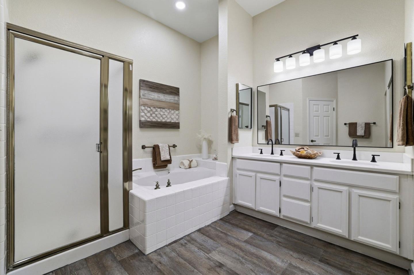 Detail Gallery Image 22 of 50 For 7527 Morevern Cir, San Jose,  CA 95135 - 2 Beds | 2/1 Baths