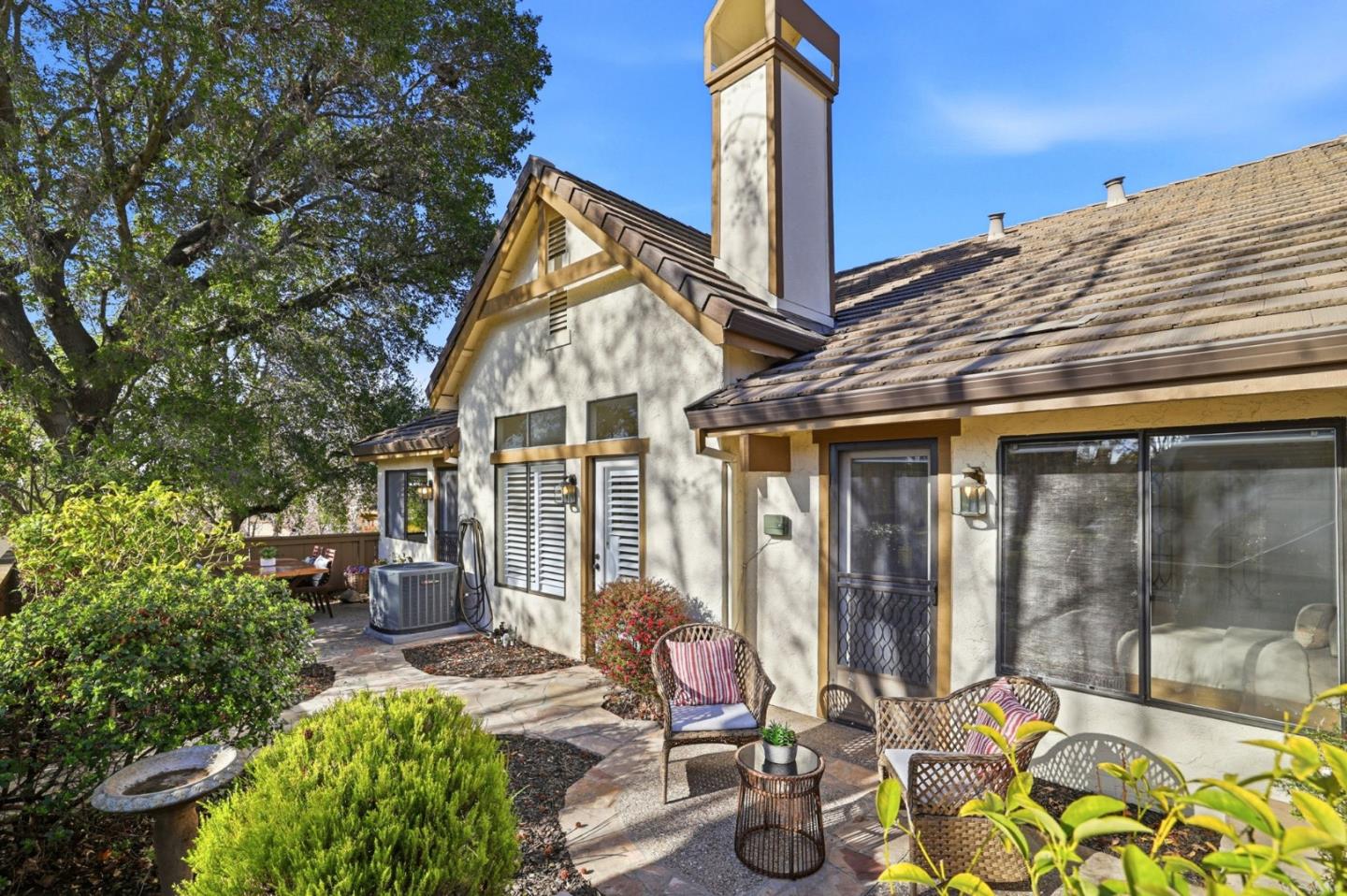 Detail Gallery Image 32 of 50 For 7527 Morevern Cir, San Jose,  CA 95135 - 2 Beds | 2/1 Baths