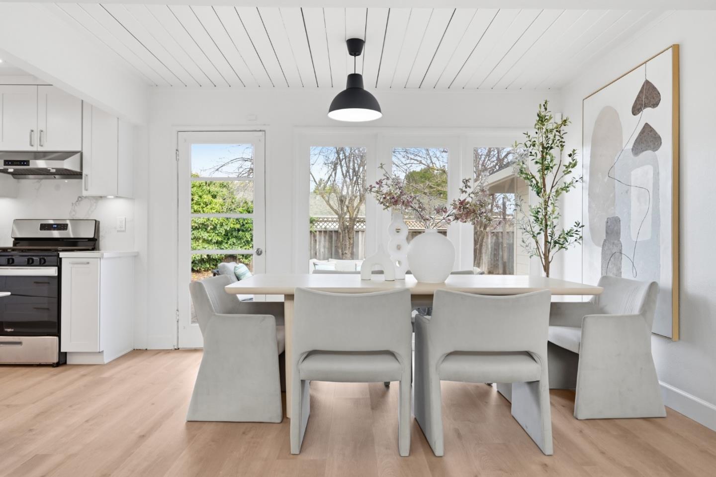 Detail Gallery Image 11 of 53 For 21060 Tulita Ct, Cupertino,  CA 95014 - 4 Beds | 2 Baths