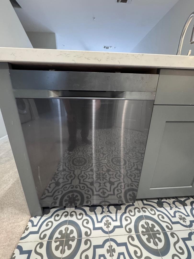 Detail Gallery Image 19 of 45 For 710 City Walk Pl #3,  Hayward,  CA 94541 - 3 Beds | 2/1 Baths