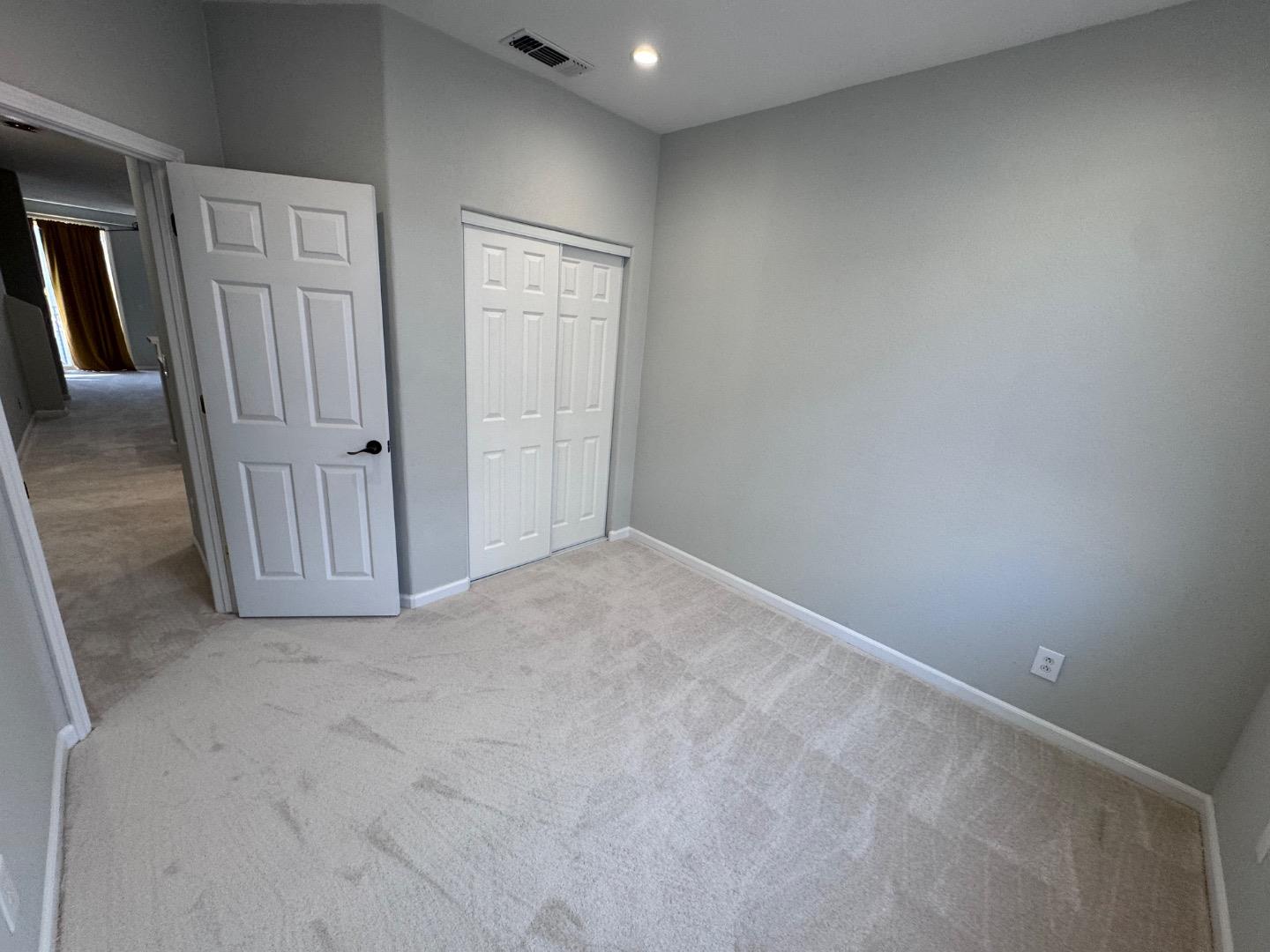 Detail Gallery Image 41 of 45 For 710 City Walk Pl #3,  Hayward,  CA 94541 - 3 Beds | 2/1 Baths