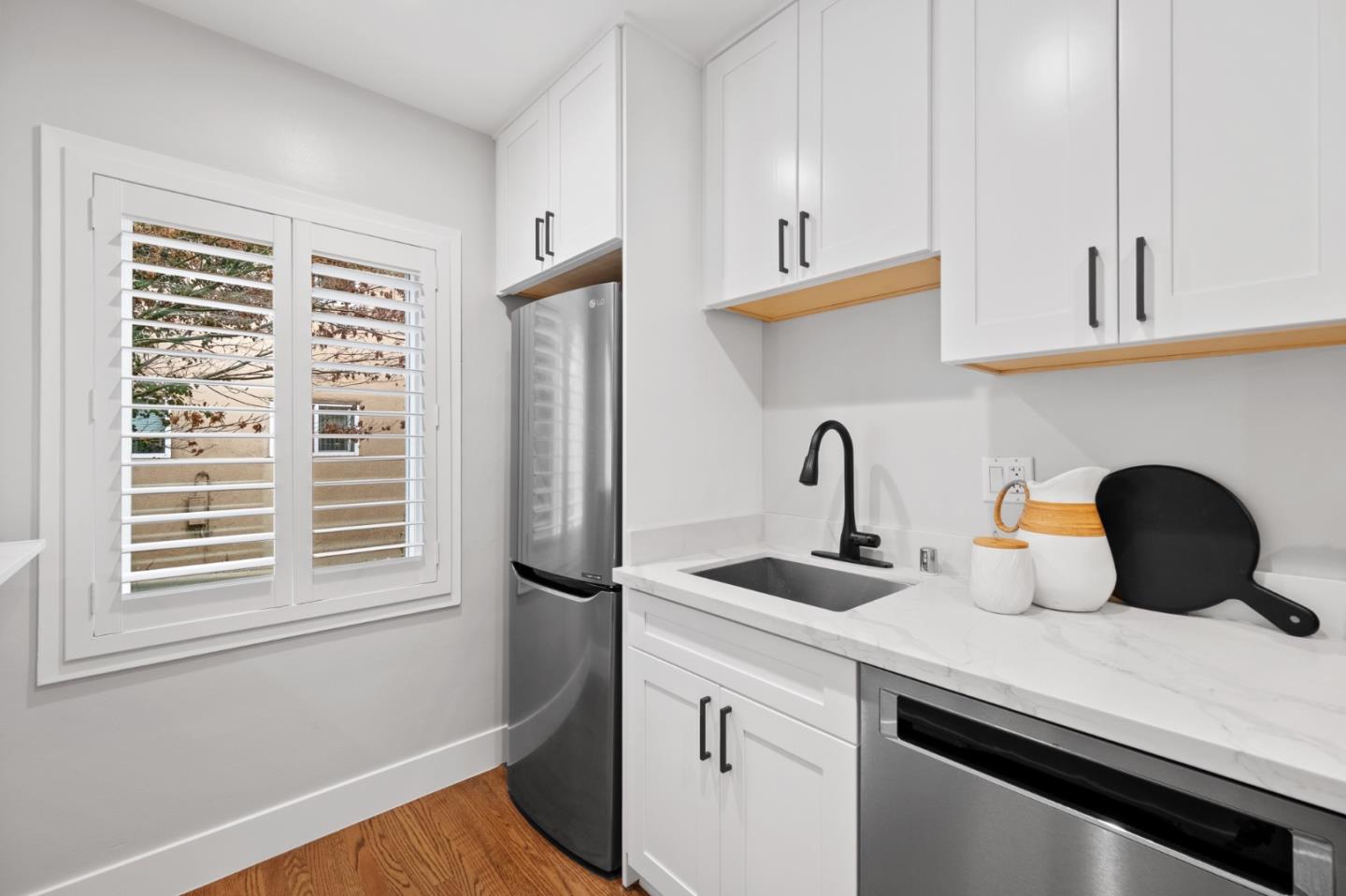 Detail Gallery Image 10 of 29 For 177 N El Camino Real Way #27,  San Mateo,  CA 94401 - 2 Beds | 1 Baths