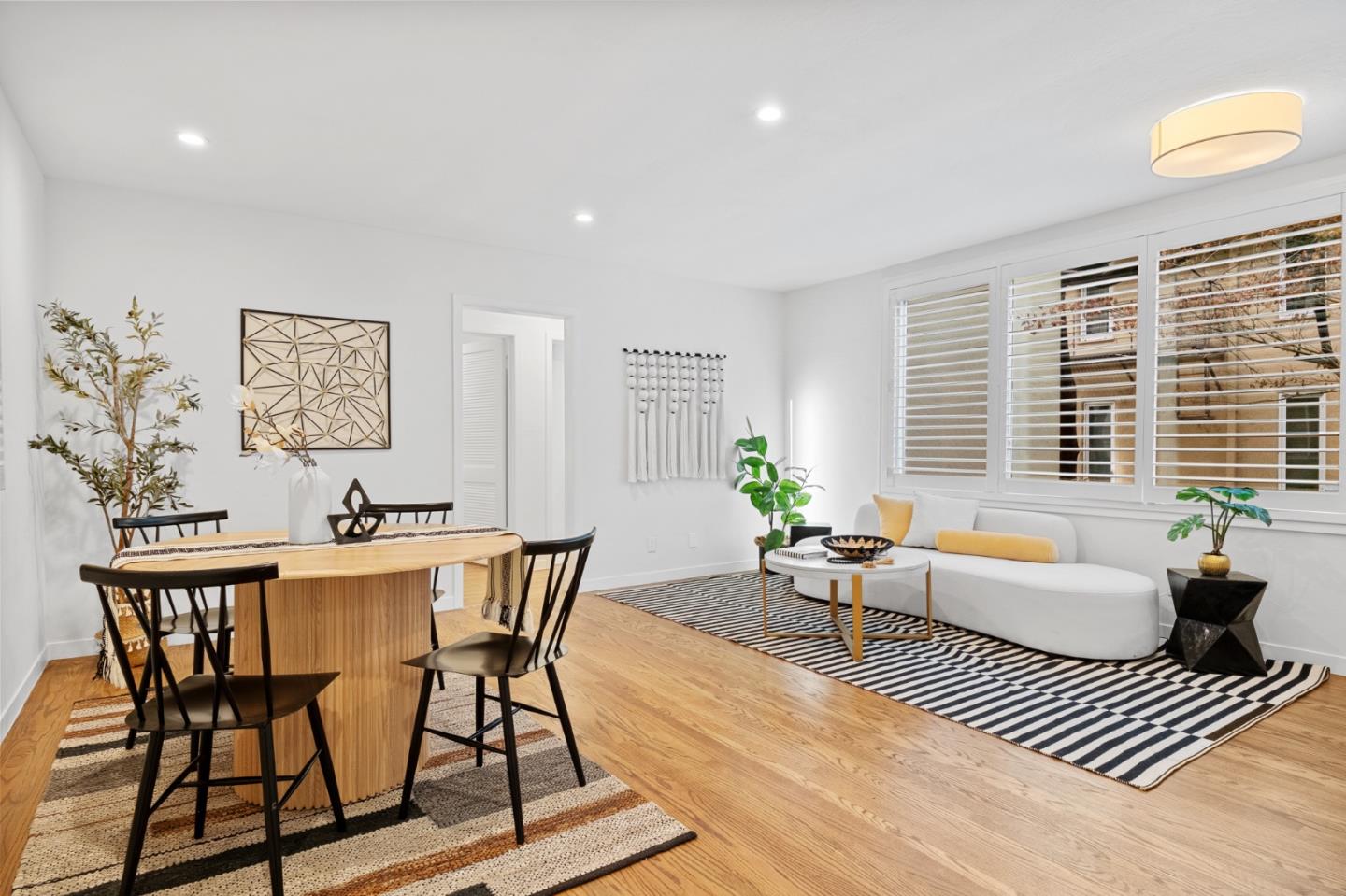 Detail Gallery Image 3 of 29 For 177 N El Camino Real Way #27,  San Mateo,  CA 94401 - 2 Beds | 1 Baths