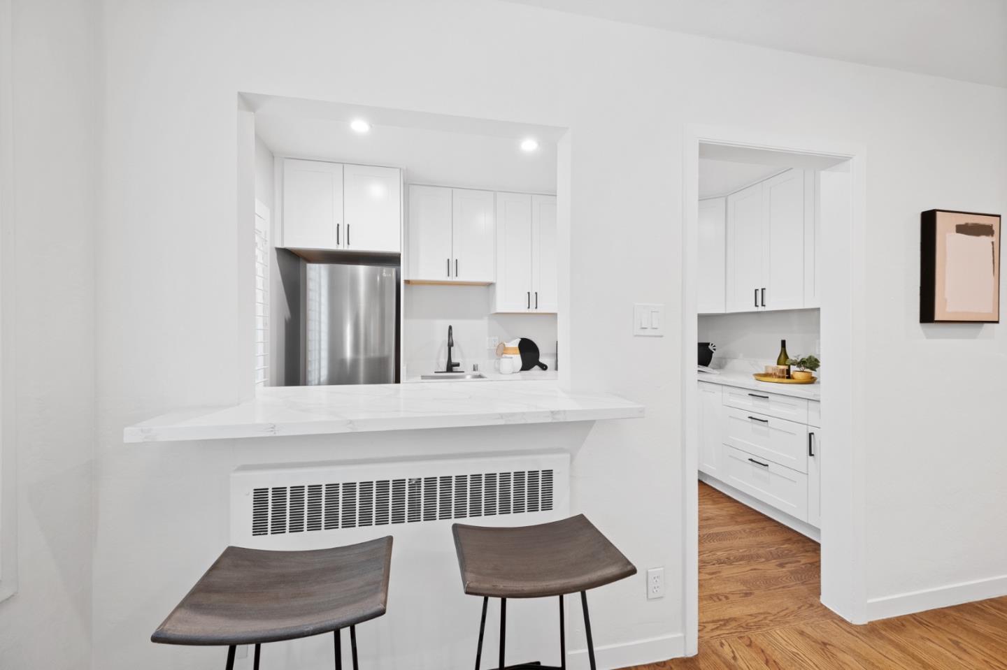 Detail Gallery Image 8 of 29 For 177 N El Camino Real Way #27,  San Mateo,  CA 94401 - 2 Beds | 1 Baths