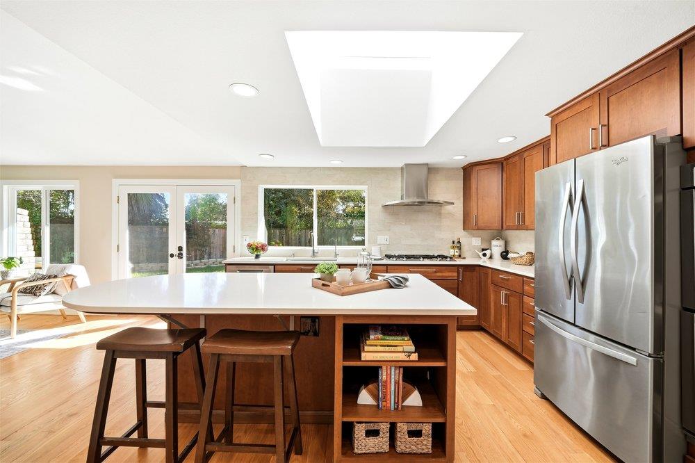 Detail Gallery Image 12 of 43 For 6270 Tweedholm Ct, San Jose,  CA 95120 - 5 Beds | 2/1 Baths