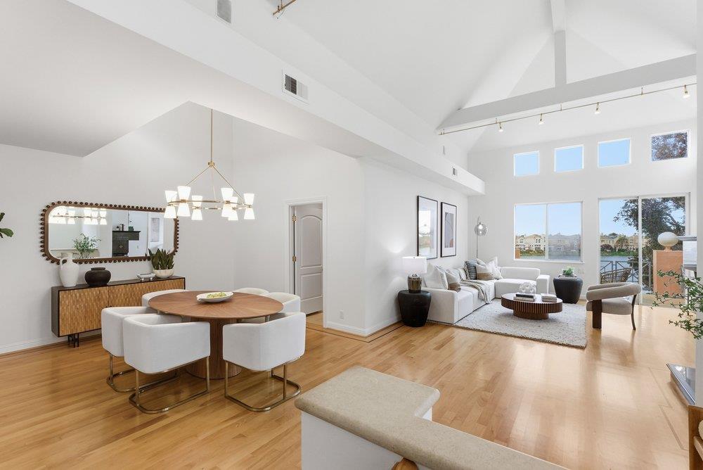 Detail Gallery Image 6 of 34 For 781 Mediterranean Ln, Redwood Shores,  CA 94065 - 2 Beds | 2 Baths