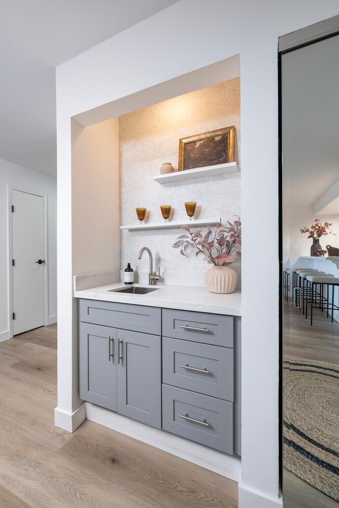 Detail Gallery Image 14 of 25 For 1500 Broadway #301,  Burlingame,  CA 94010 - 2 Beds | 2 Baths