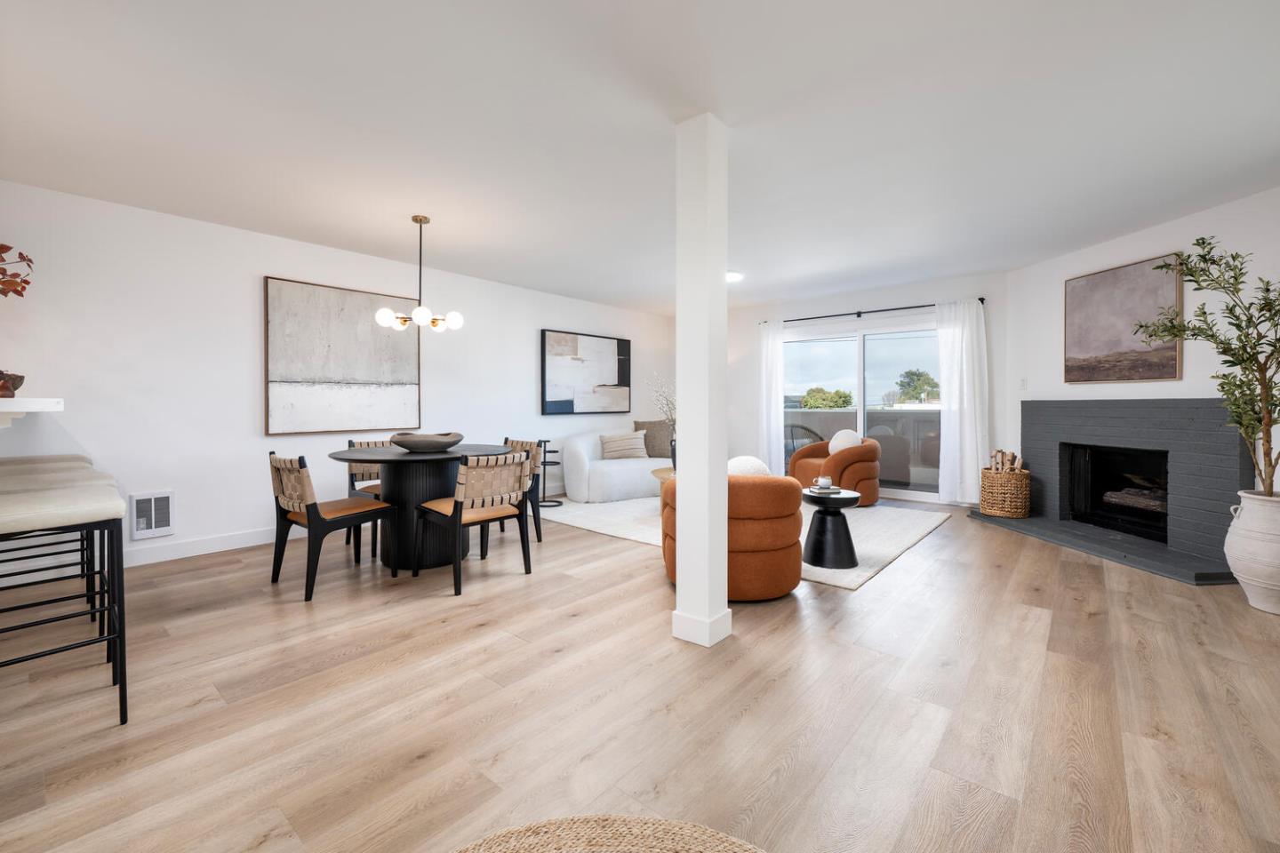 Detail Gallery Image 5 of 25 For 1500 Broadway #301,  Burlingame,  CA 94010 - 2 Beds | 2 Baths