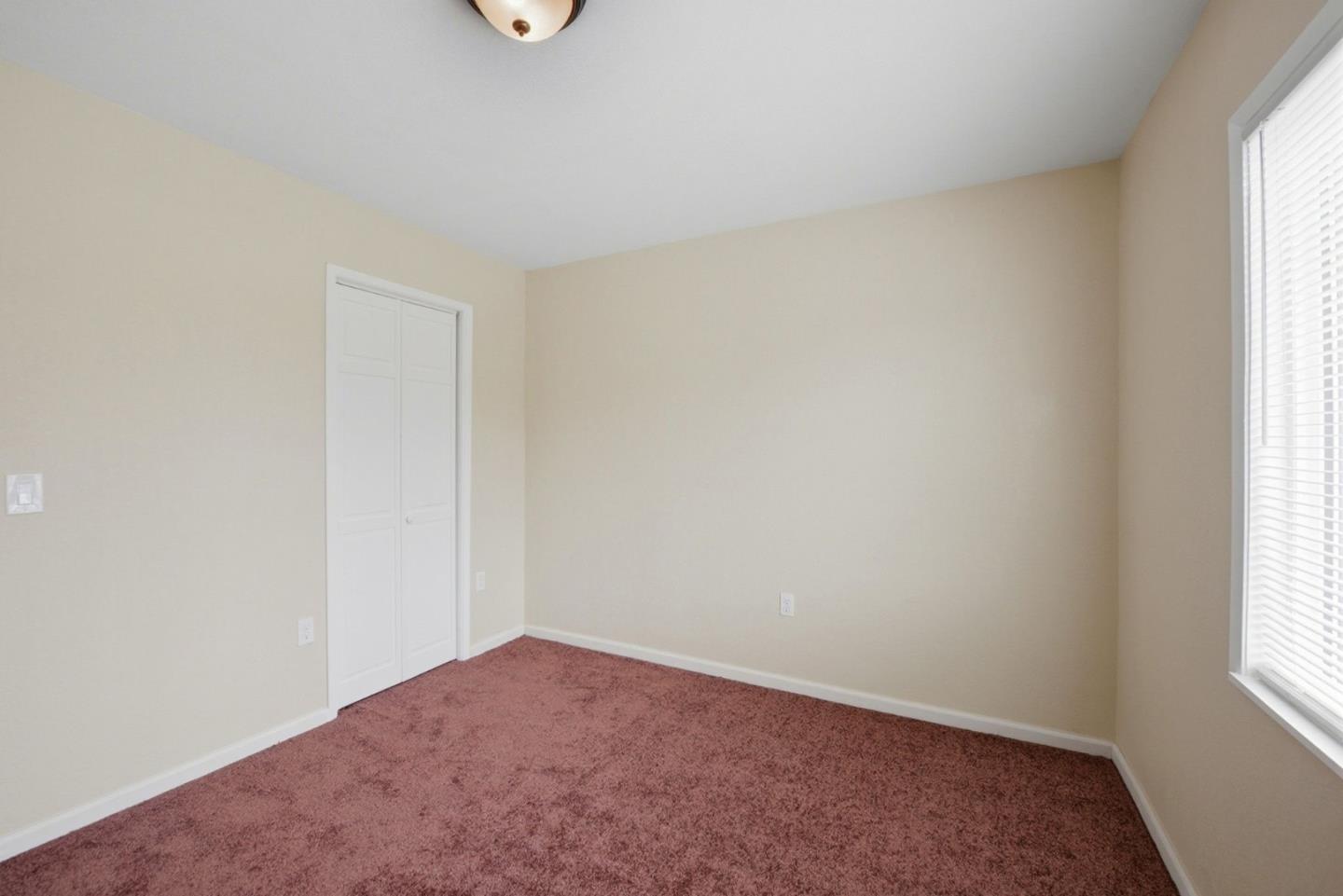 Detail Gallery Image 18 of 28 For 6928 Fresno St, Oakland,  CA 94605 - 9 Beds | 4 Baths