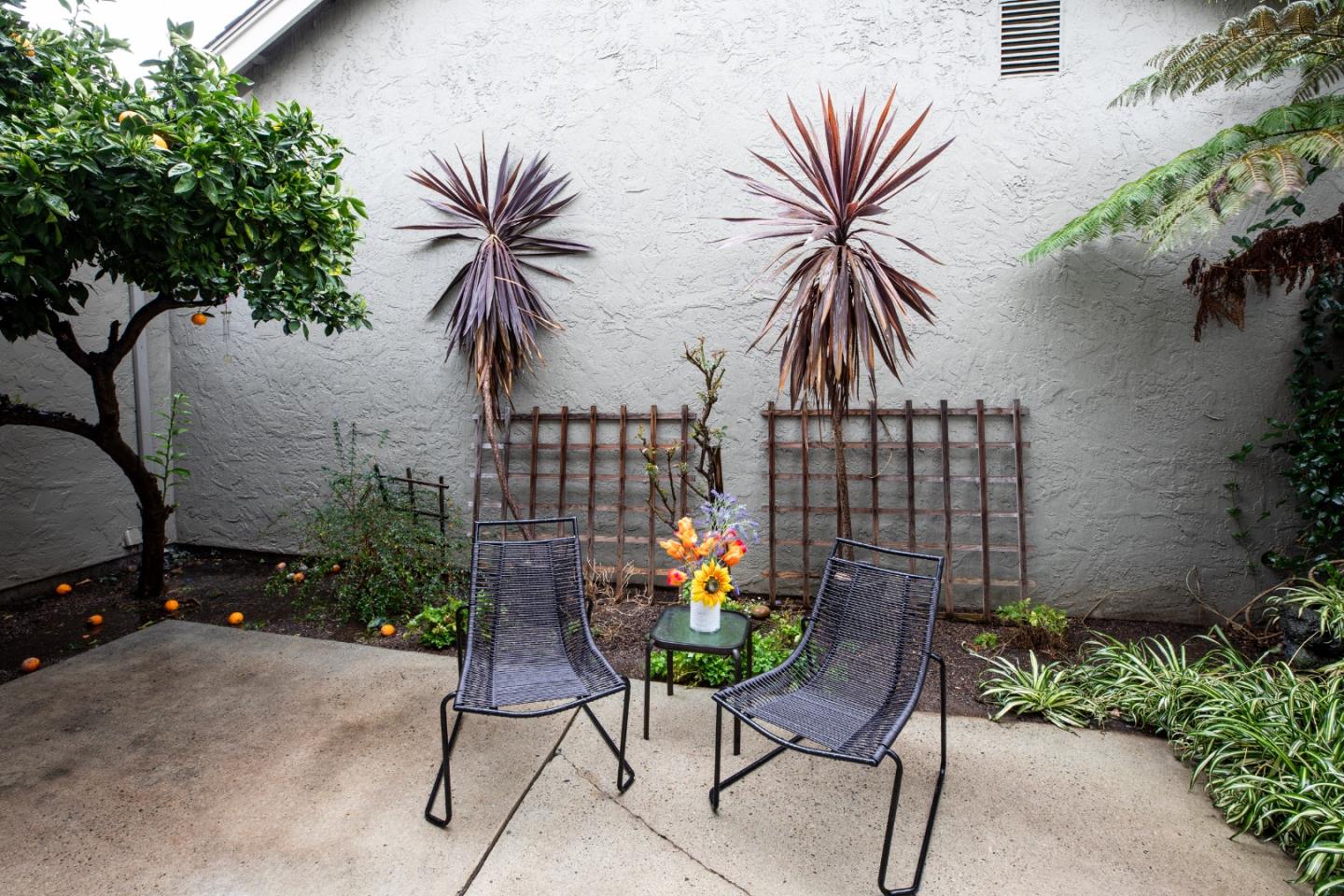 Detail Gallery Image 18 of 24 For 5625 Bluegrass Ln, San Jose,  CA 95118 - 4 Beds | 2/1 Baths