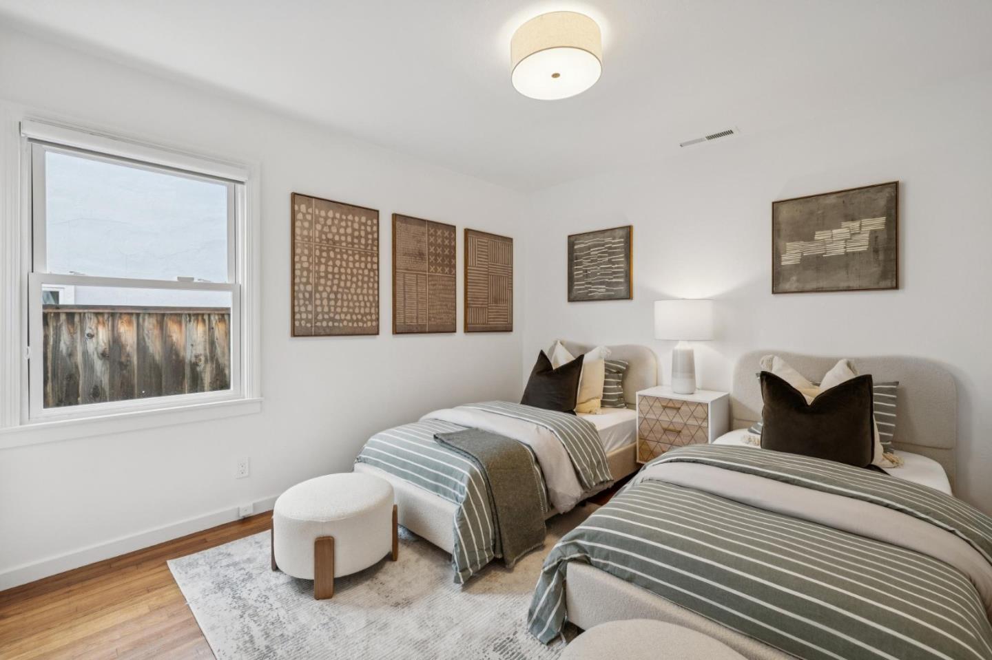 Detail Gallery Image 13 of 25 For 754 15th Ave, Menlo Park,  CA 94025 - 3 Beds | 2 Baths