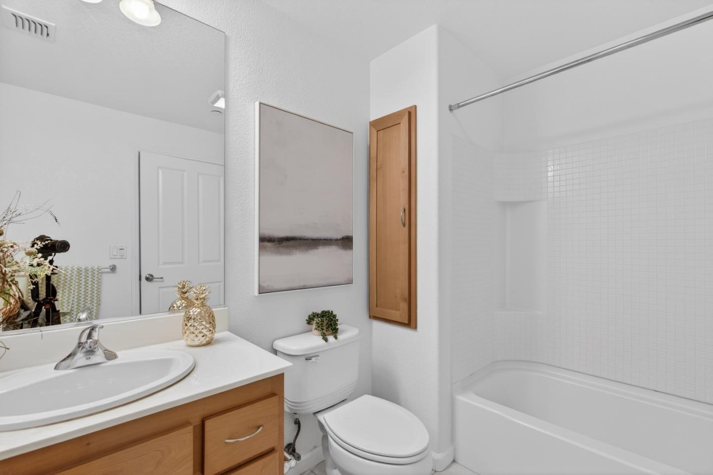 Detail Gallery Image 24 of 43 For 1388 Broadway #480,  Millbrae,  CA 94030 - 2 Beds | 2 Baths