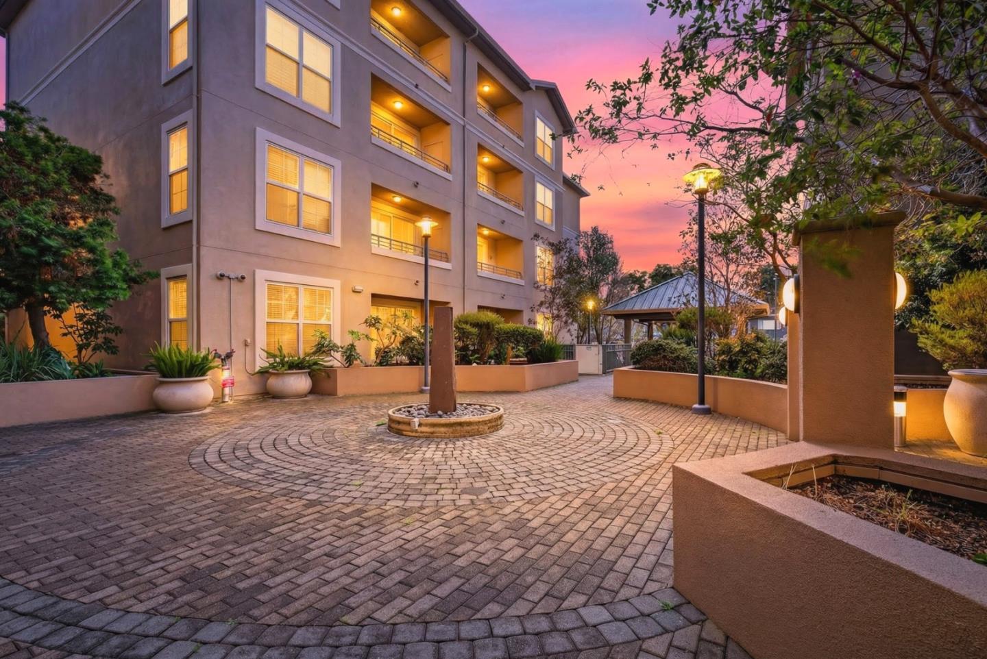 Detail Gallery Image 26 of 43 For 1388 Broadway #480,  Millbrae,  CA 94030 - 2 Beds | 2 Baths