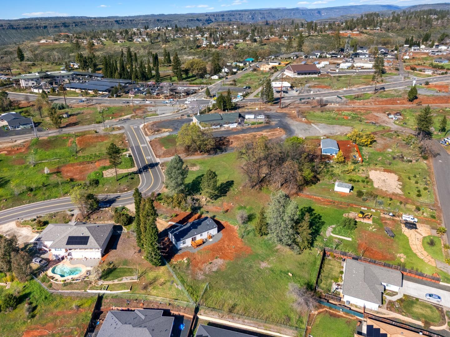 Detail Gallery Image 24 of 27 For 333 Circlewood Dr, Paradise,  CA 95969 - 3 Beds | 2 Baths