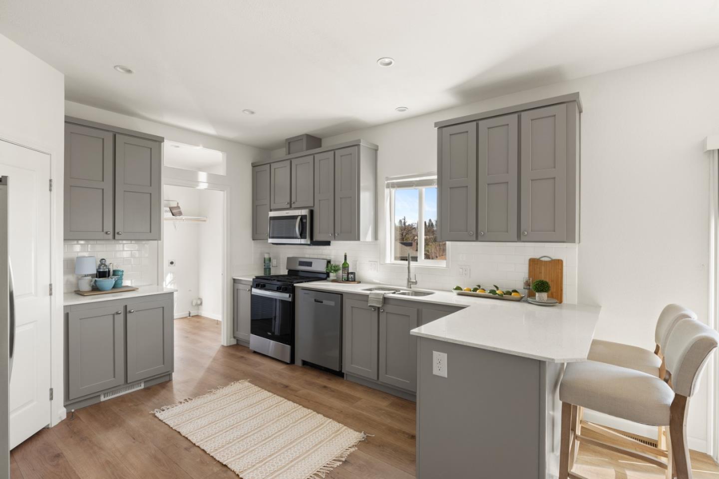 Detail Gallery Image 7 of 27 For 333 Circlewood Dr, Paradise,  CA 95969 - 3 Beds | 2 Baths