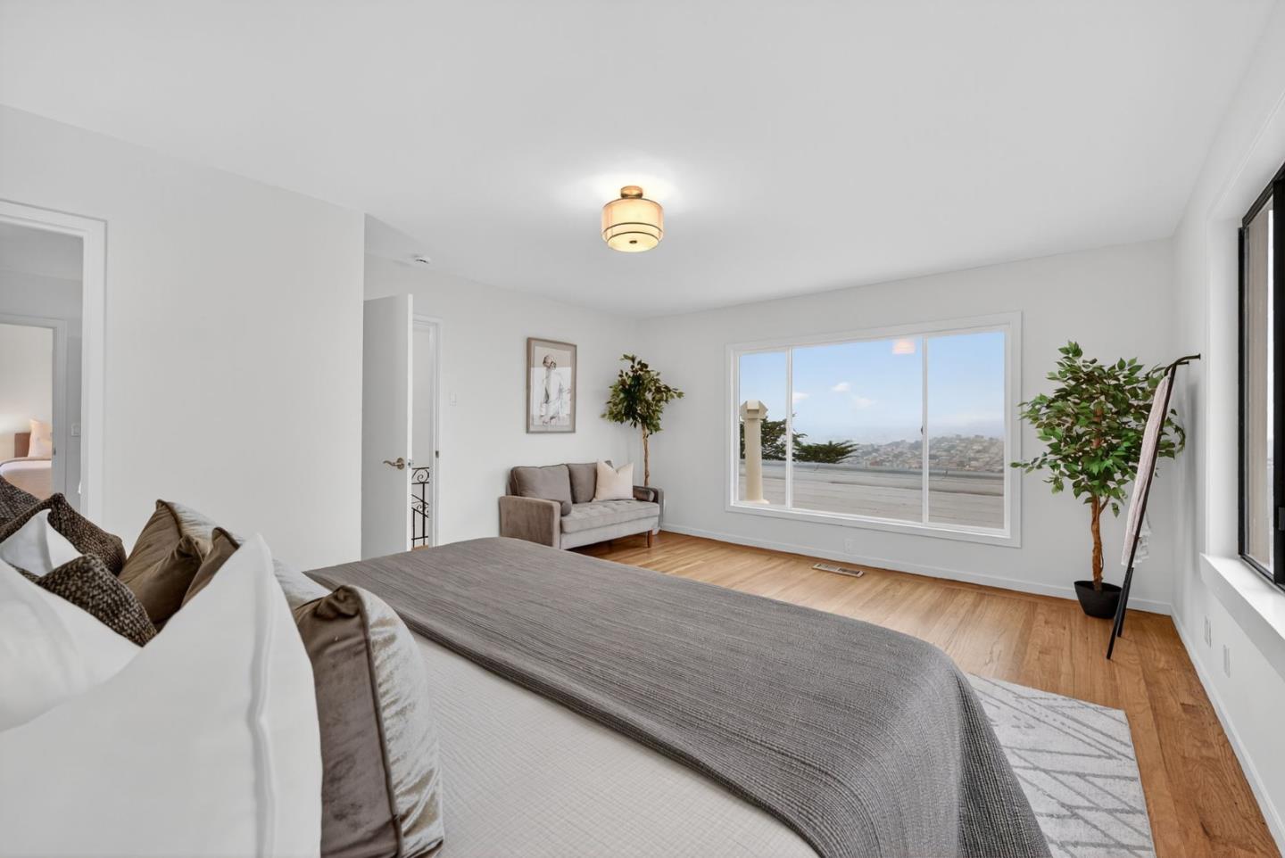 Detail Gallery Image 54 of 110 For 72 Cresta Vista Dr, San Francisco,  CA 94127 - 4 Beds | 3 Baths