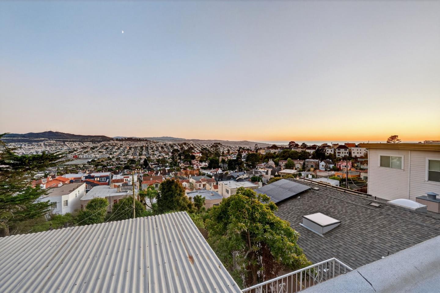 Detail Gallery Image 78 of 110 For 72 Cresta Vista Dr, San Francisco,  CA 94127 - 4 Beds | 3 Baths