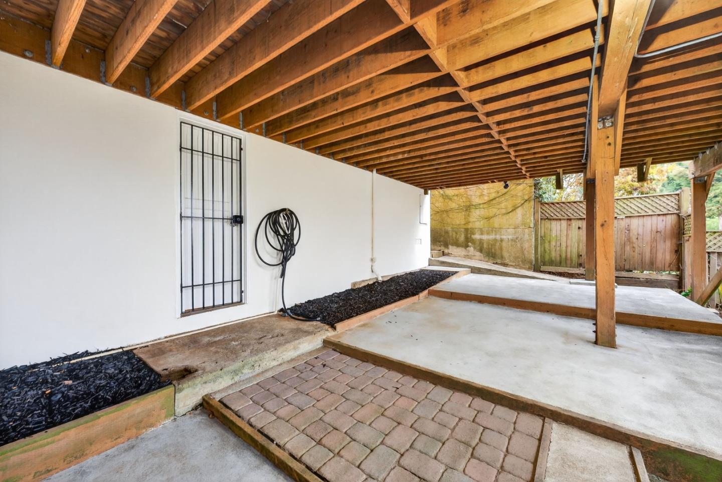 Detail Gallery Image 90 of 110 For 72 Cresta Vista Dr, San Francisco,  CA 94127 - 4 Beds | 3 Baths