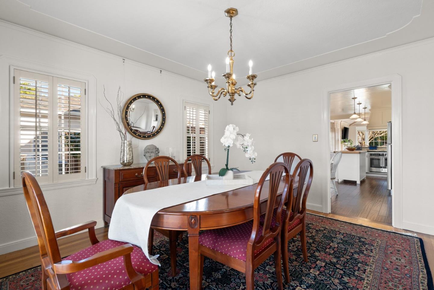 Detail Gallery Image 6 of 55 For 1660 Hanchett Ave, San Jose,  CA 95128 - 3 Beds | 3 Baths