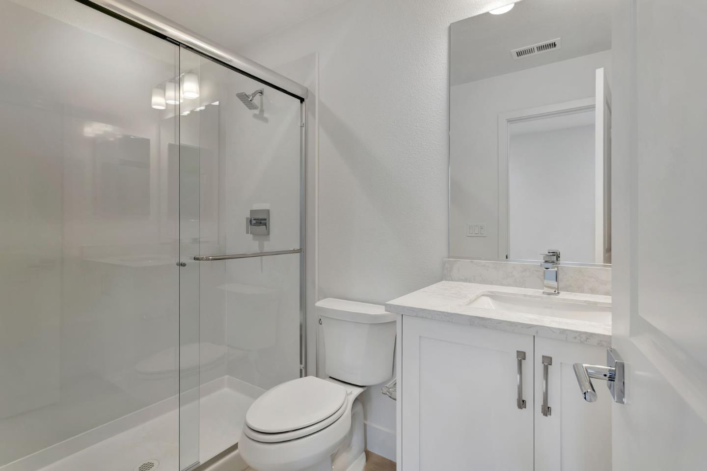 Detail Gallery Image 19 of 25 For 1101 Juana Ct, Palo Alto,  CA 94303 - 4 Beds | 4 Baths