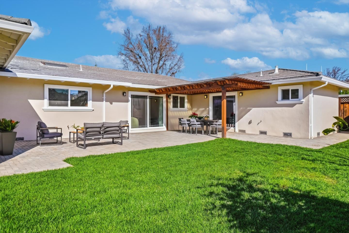 Detail Gallery Image 36 of 53 For 2644 Maplewood Ln, Santa Clara,  CA 95051 - 4 Beds | 3 Baths