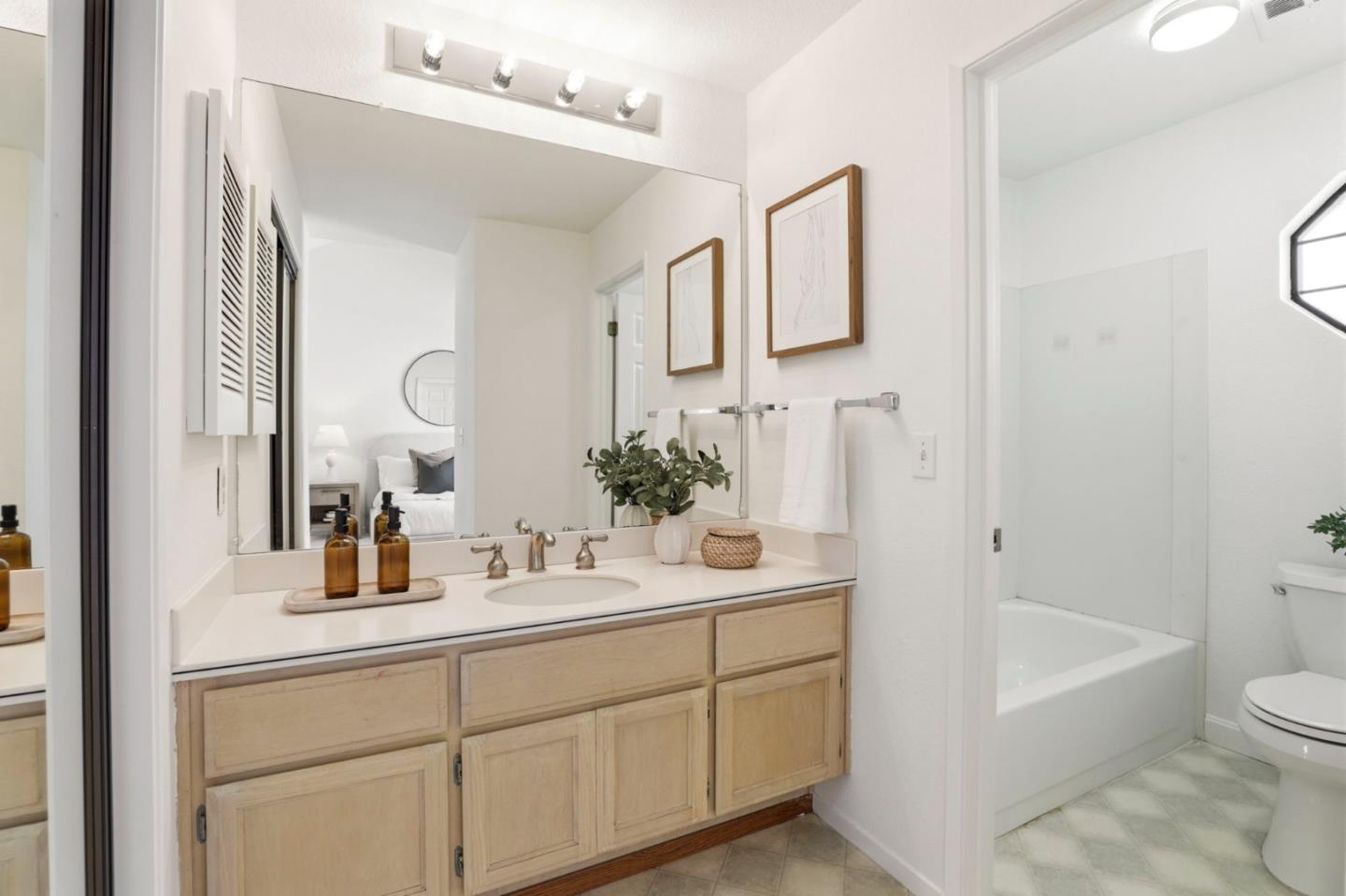 Detail Gallery Image 27 of 34 For 2464 Rebecca Lynn Way, Santa Clara,  CA 95050 - 2 Beds | 2/1 Baths